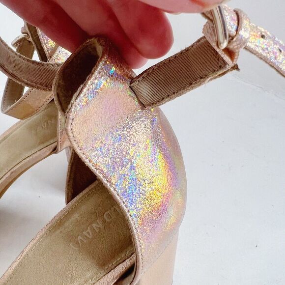 NWOT Old Navy Rose Gold Metallic Block Heel Sandals Pumps Size 9.5 - Picture 10 of 11